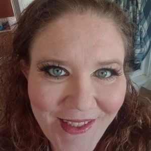 Meet your Posher, Teresa